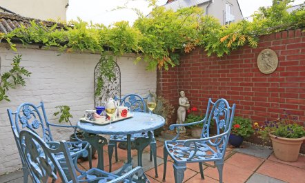 1 Bed in Woodbridge 8