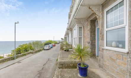 1 Bed in St Ives 9