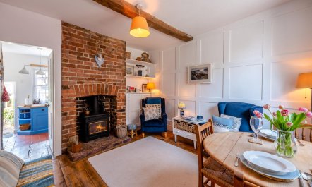 2 Bed in Rye 1