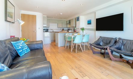 2 Bed in St Ives 9