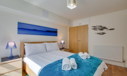 2 Bed in St Ives 9