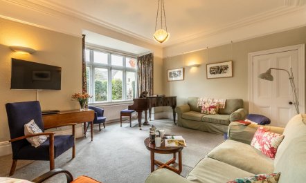 4 Bed in Ilfracombe 1