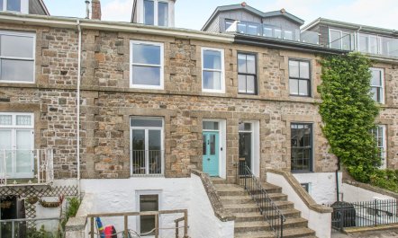 5 Bed in St Ives 2