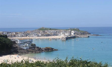 5 Bed in St Ives 3