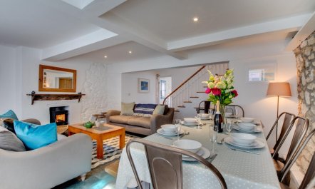 4 Bed in St Ives 3