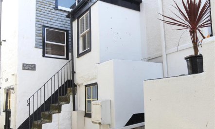 2 Bed in St Ives 3