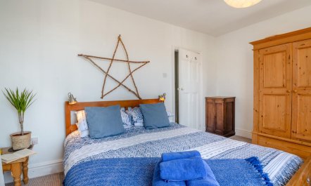 2 Bed in Beaumaris 6