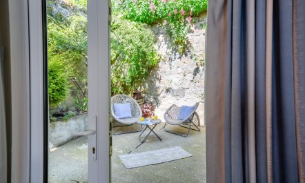 2 Bed in Beaumaris 4