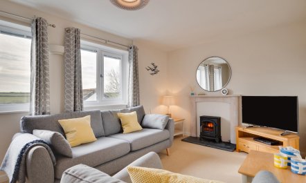 2 Bed in Padstow 1