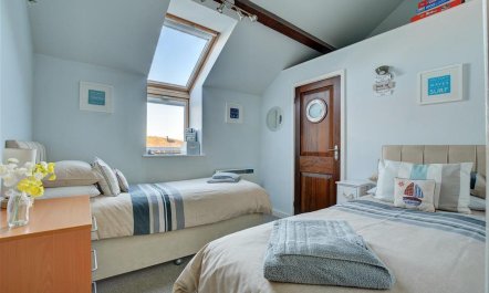2 Bed in Fowey 8