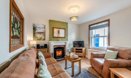 3 Bed in Appledore