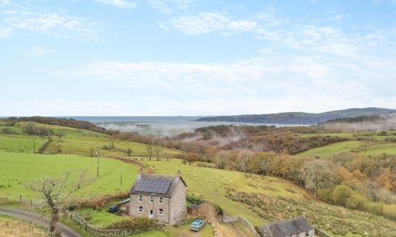 4 Bed in Aberystwyth 2