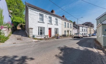 3 Bed in Llansteffan