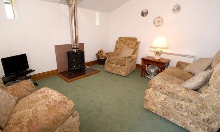 1 Bed in Nr Brampton 2