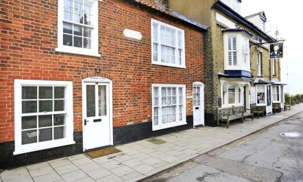 2 Bed in Southwold