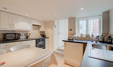 2 Bed in Southwold 7