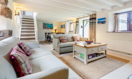 3 Bed in Porkellis 3