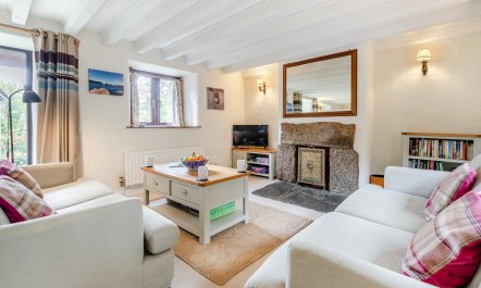 3 Bed in Porkellis 1