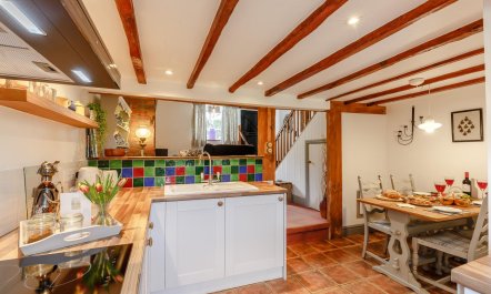 2 Bed in Montgomery 7