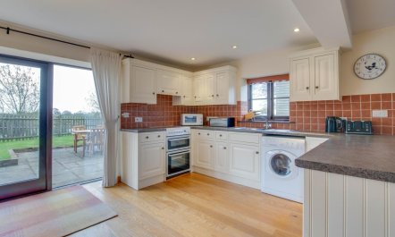 3 Bed in Benenden 7