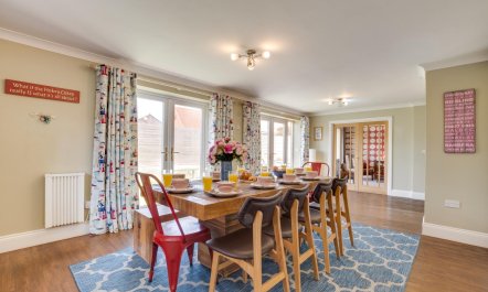 5 Bed in Seahouses 7