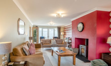 5 Bed in Seahouses 1