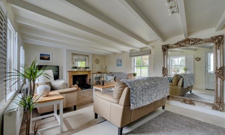 3 Bed in St Columb 3