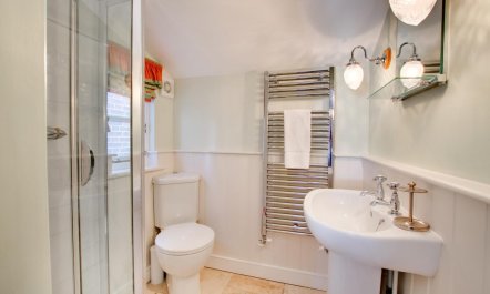 3 Bed in Southwold 8