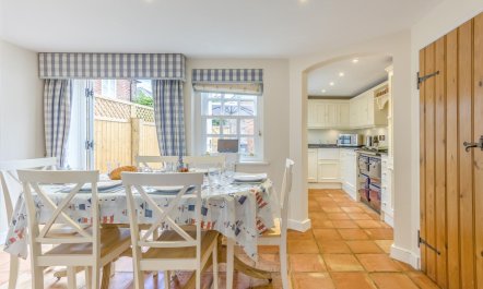 3 Bed in Southwold 8