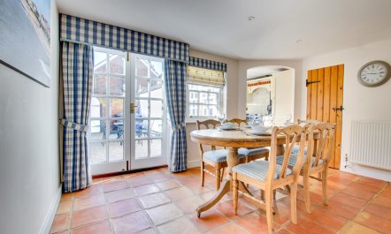 3 Bed in Southwold 9