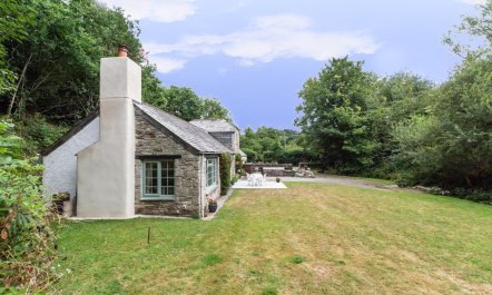 2 Bed in St. Breward 2