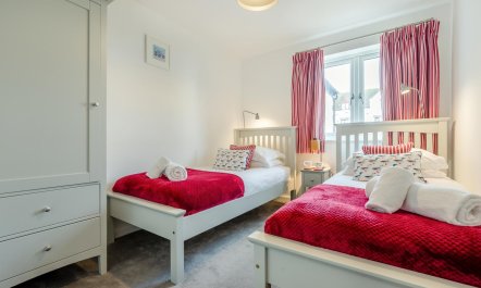 2 Bed in Padstow 5