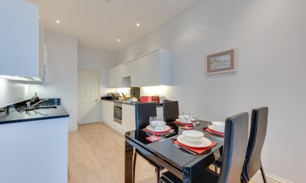 2 Bed in Broadstairs 3