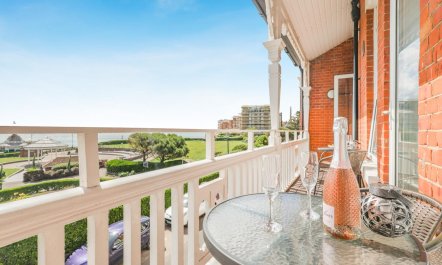 2 Bed in Broadstairs 4