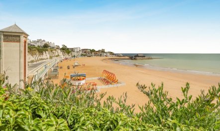 2 Bed in Broadstairs 6