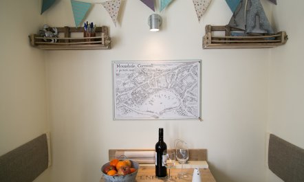 1 Bed in Mousehole 7