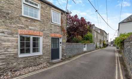 2 Bed in Padstow 5