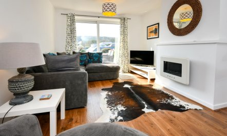 3 Bed in Pwllheli 1