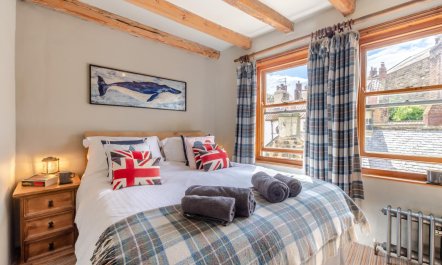 2 Bed in Whitby 3