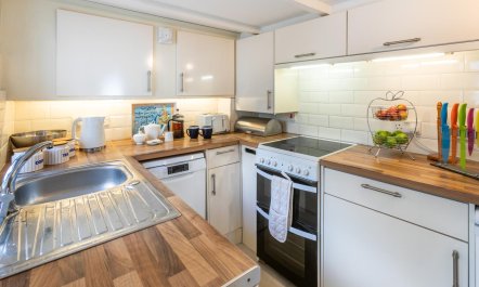 3 Bed in Porthleven 2