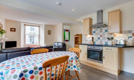 2 Bed in Mousehole 3