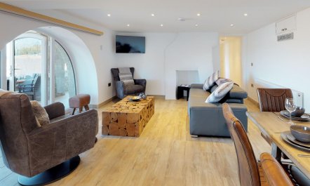 3 Bed in Llanbedrog 7