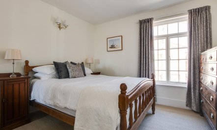 2 Bed in Aldeburgh 4