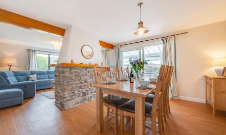 3 Bed in St. Merryn 3