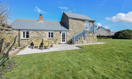3 Bed in Sennen