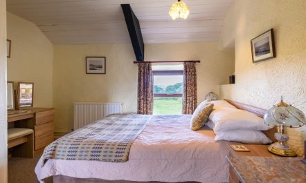 3 Bed in Caernarfon 6