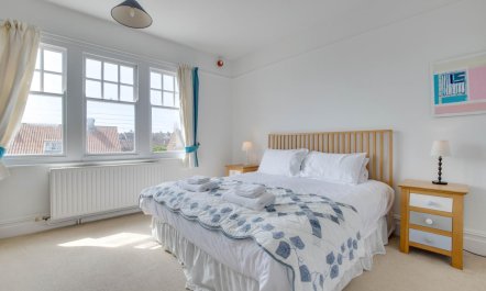 7 Bed in Southwold 4