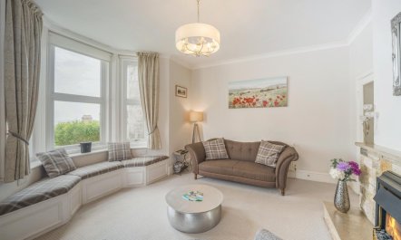 2 Bed in Swanage 9