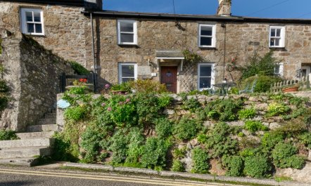 3 Bed in Mousehole