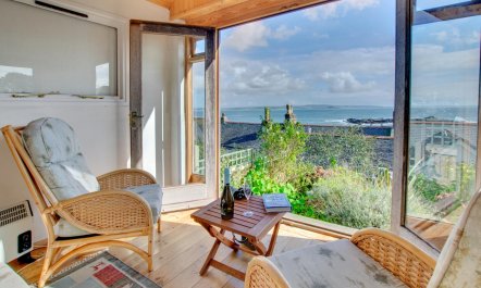 3 Bed in Mousehole 3